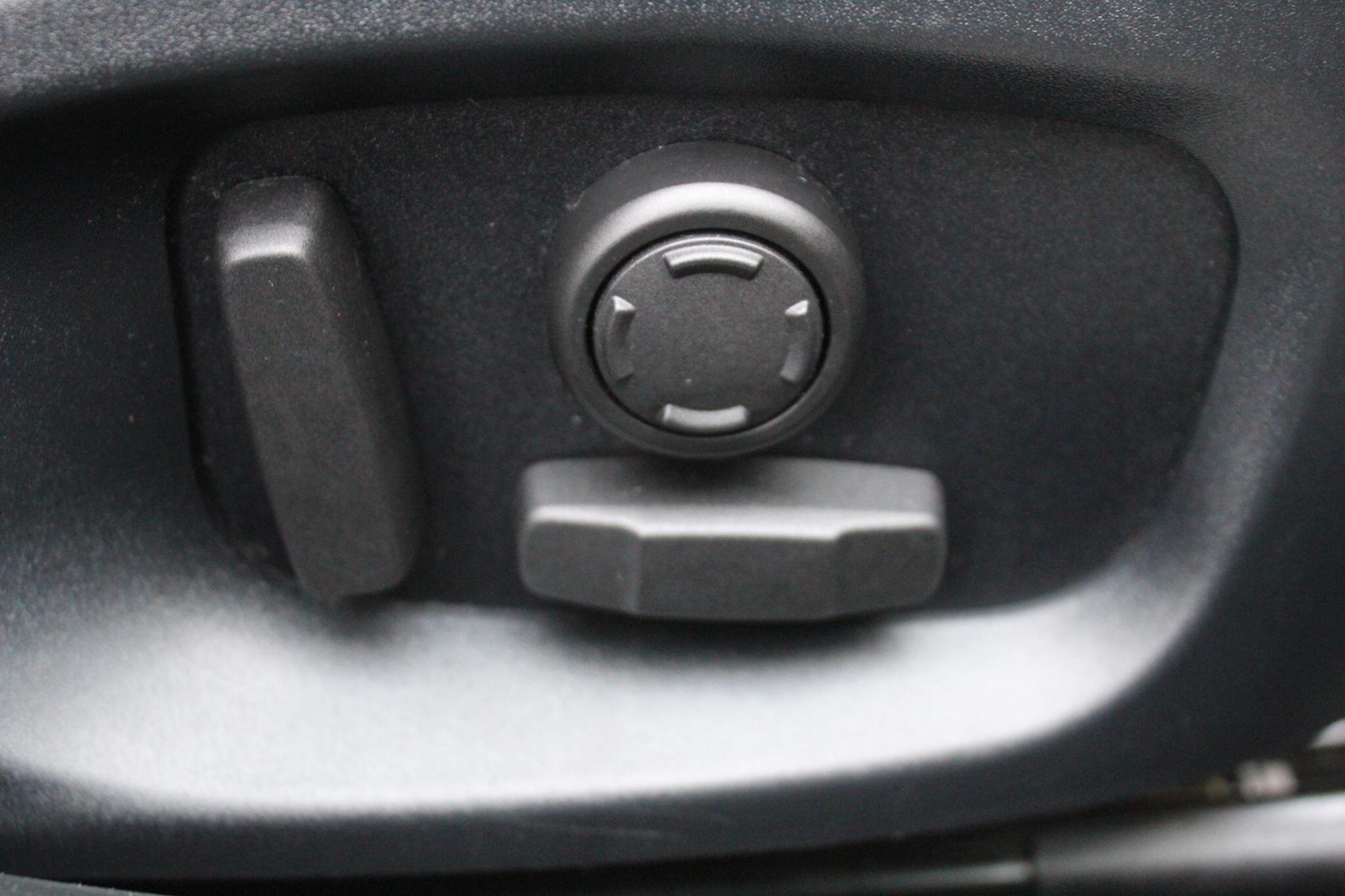 Used Jaguar XF 2018 for sale - 76990492: Photo 34