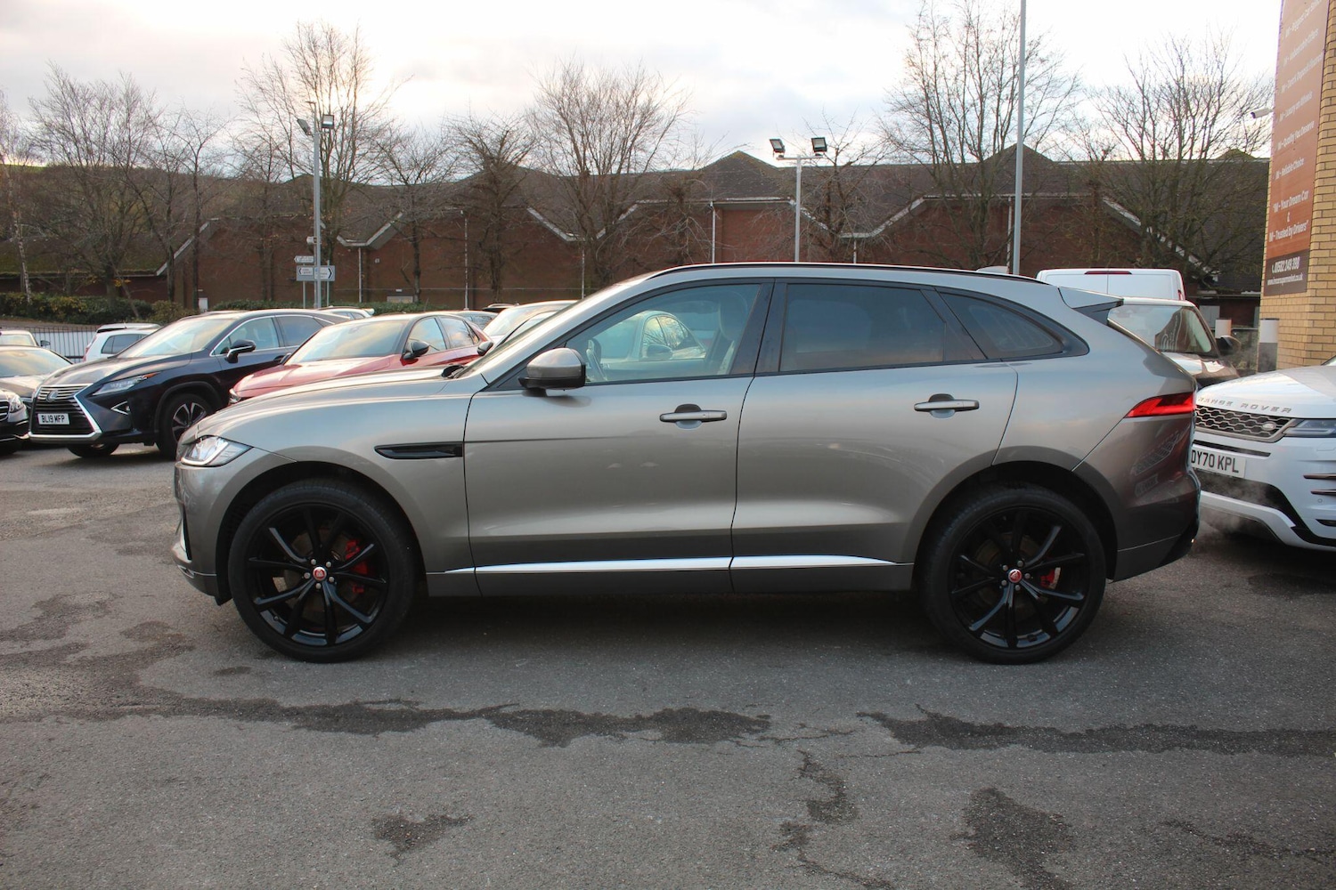 Used Jaguar F-Pace 2018 for sale - 76657718: Photo 16