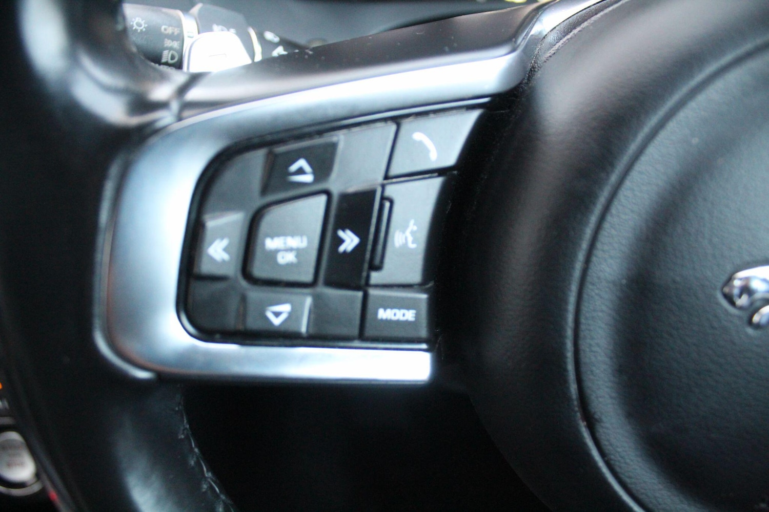 Used Jaguar F-Pace 2018 for sale - 76657718: Photo 35