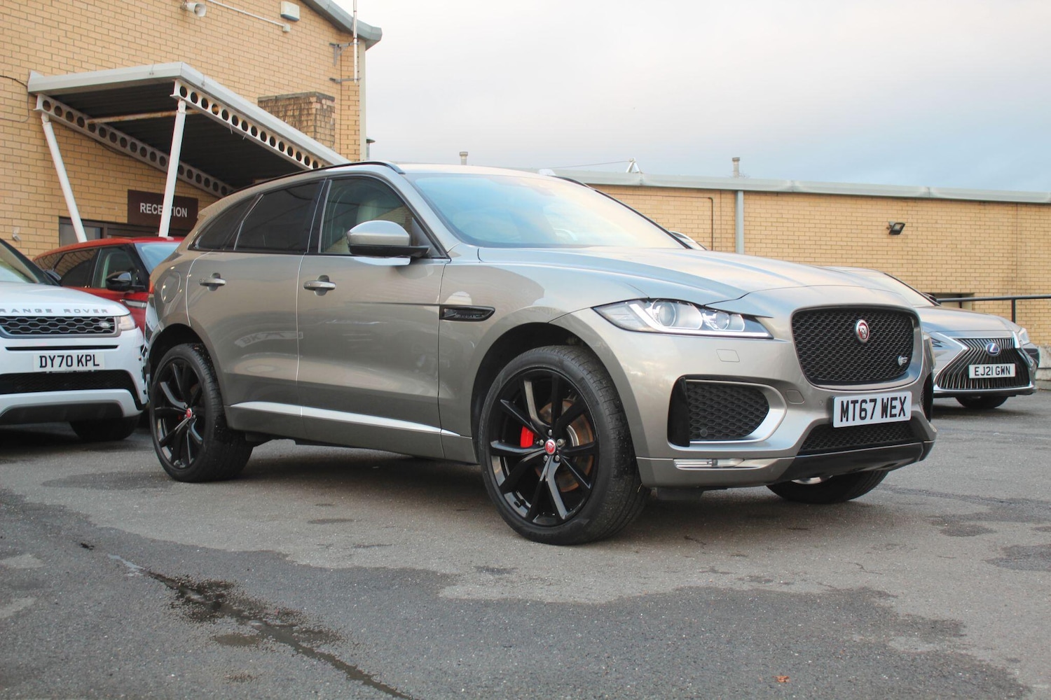 Used Jaguar F-Pace 2018 for sale - 76657718: Photo 6