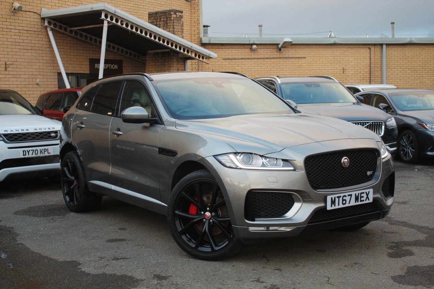 Used Jaguar F-Pace 2018 for sale - 76657718: Photo 8