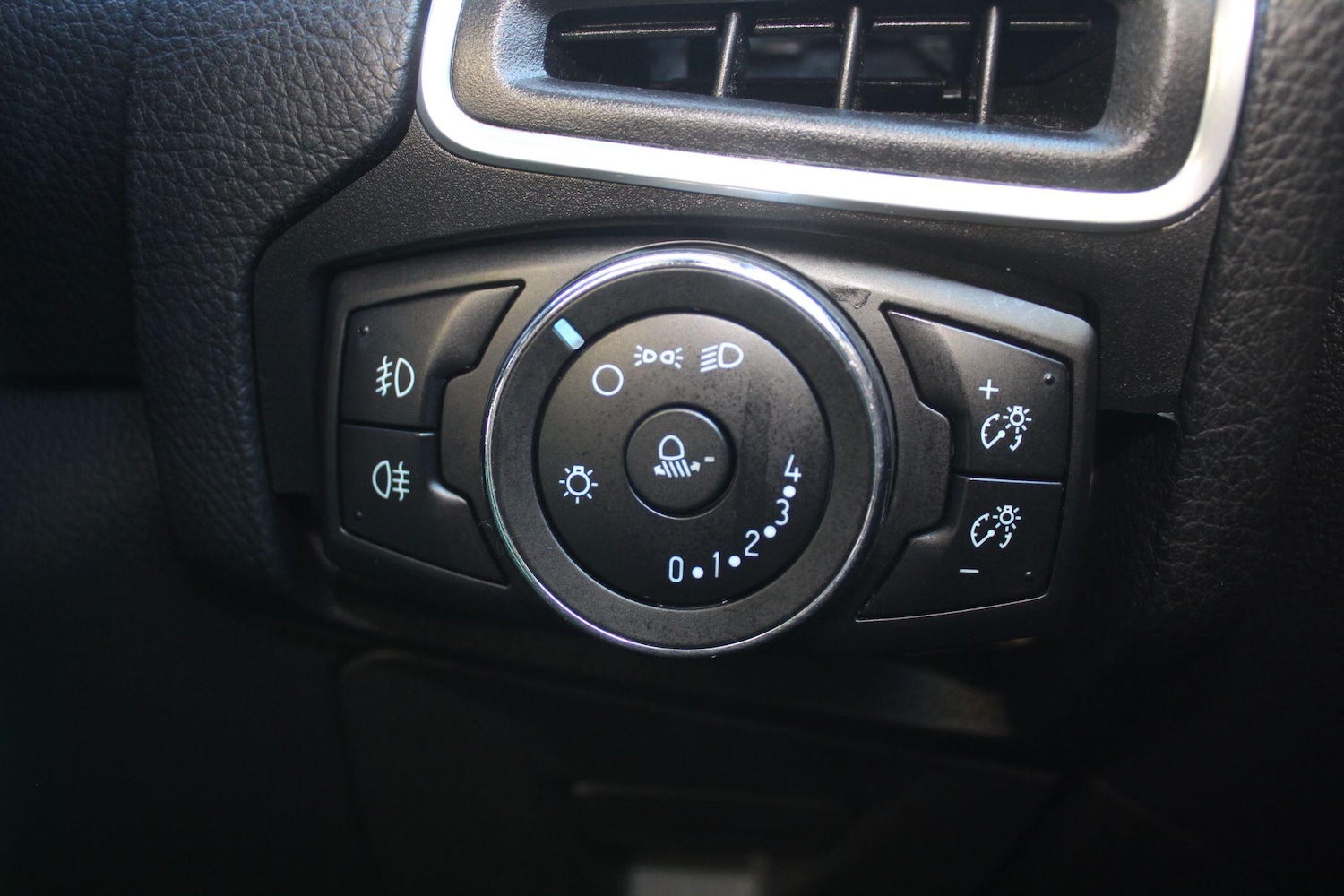 Used Ford Focus 2012 for sale - 76759342: Photo 36