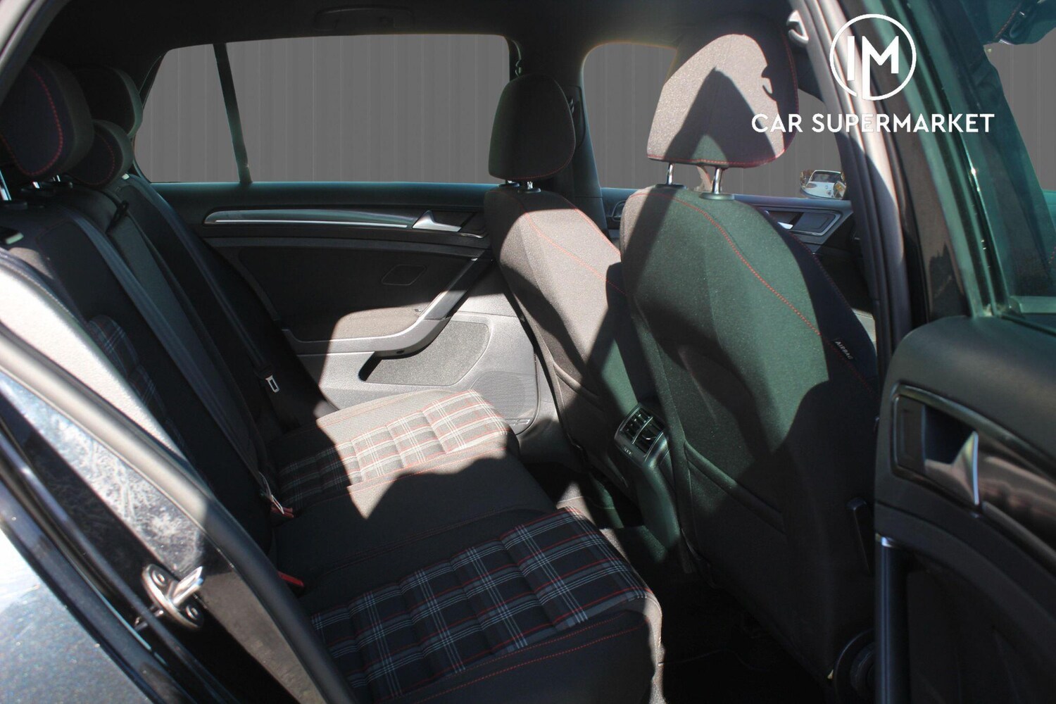 Used Volkswagen Golf 2017 for sale - 76348803: Photo 15