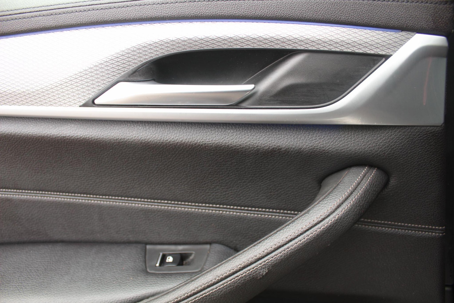 Used BMW 5 Series 2019 for sale - 76295563: Photo 17