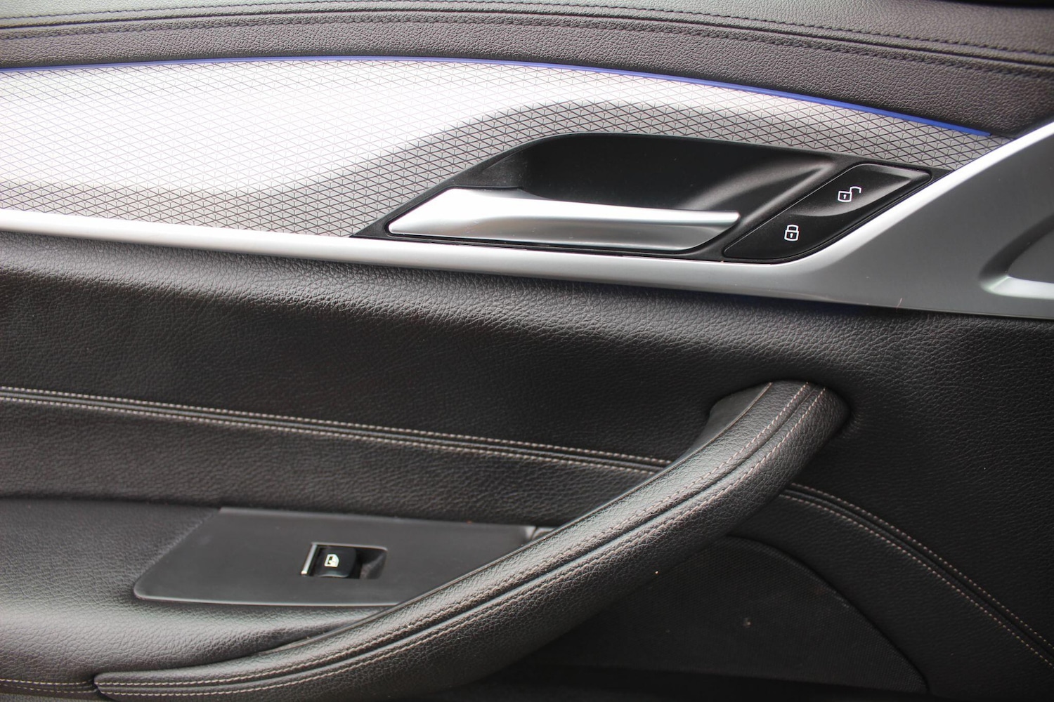 Used BMW 5 Series 2019 for sale - 76295563: Photo 19