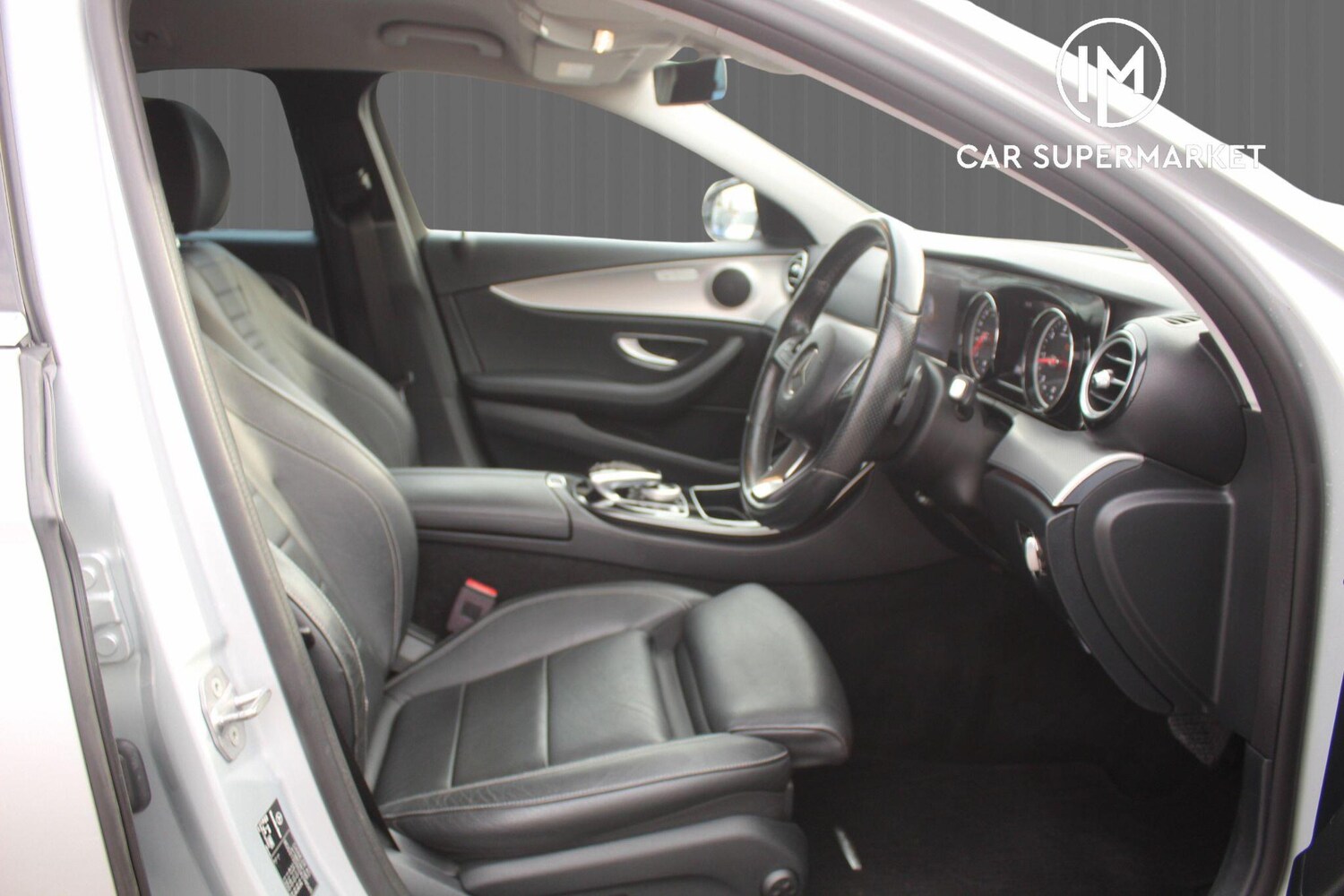 Used Mercedes-Benz E-Class 2017 for sale - 76094643: Photo 11