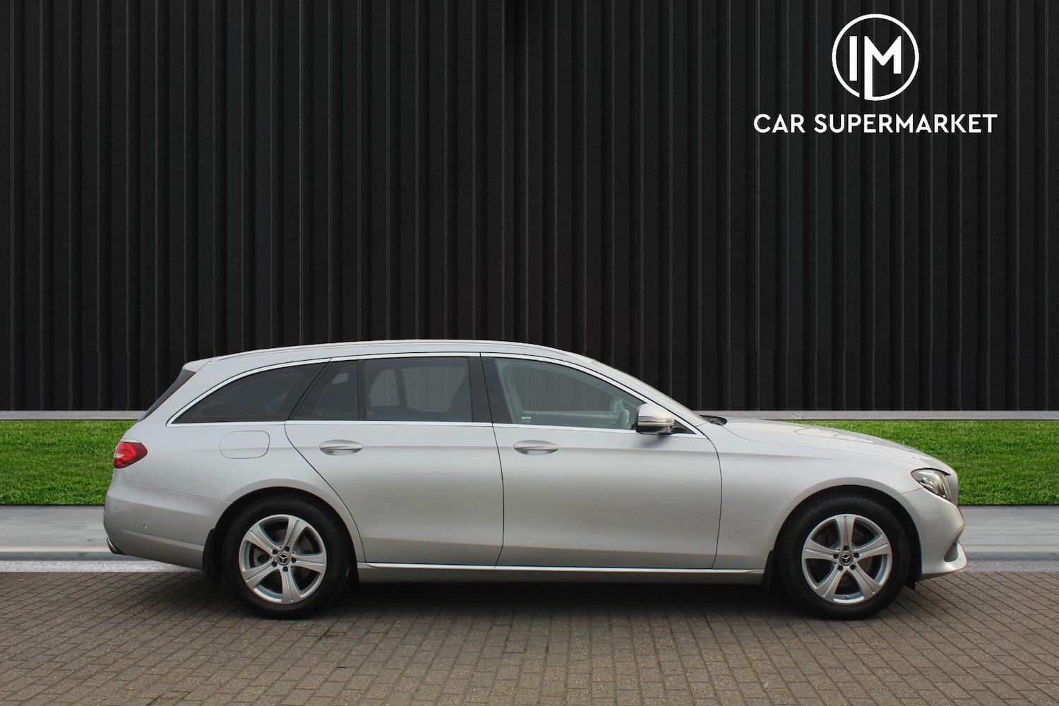 Used Mercedes-Benz E-Class 2017 for sale - 76094643: Photo 6