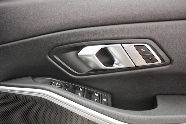Used BMW 3 Series 2023 for sale - 76072191: Photo 18