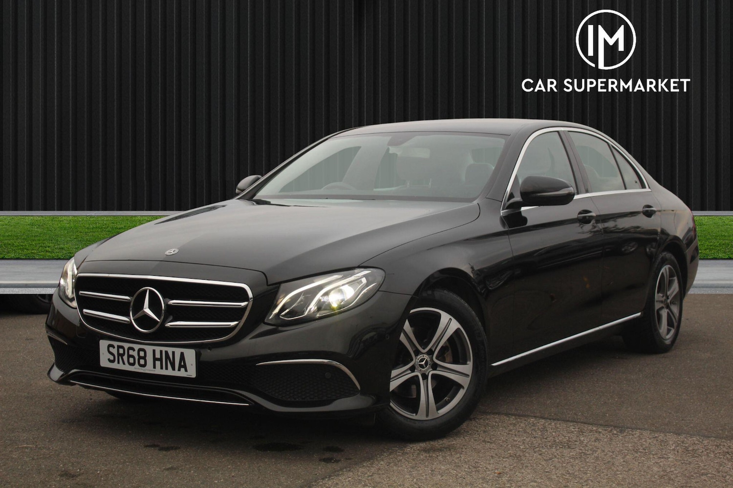 Used Mercedes-Benz E Class 2019 for sale - 76215181: Photo 10