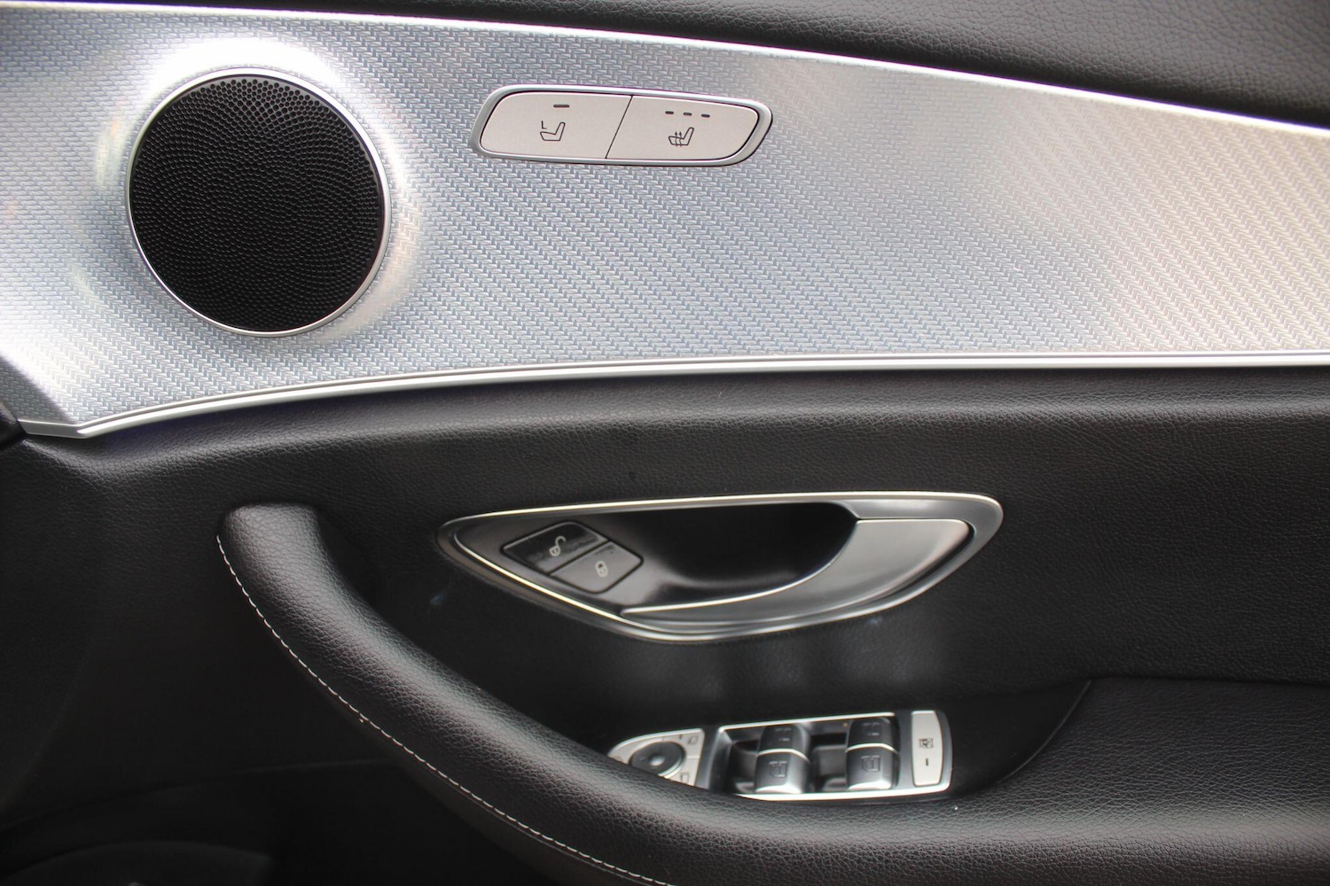 Used Mercedes-Benz E Class 2019 for sale - 76215181: Photo 11
