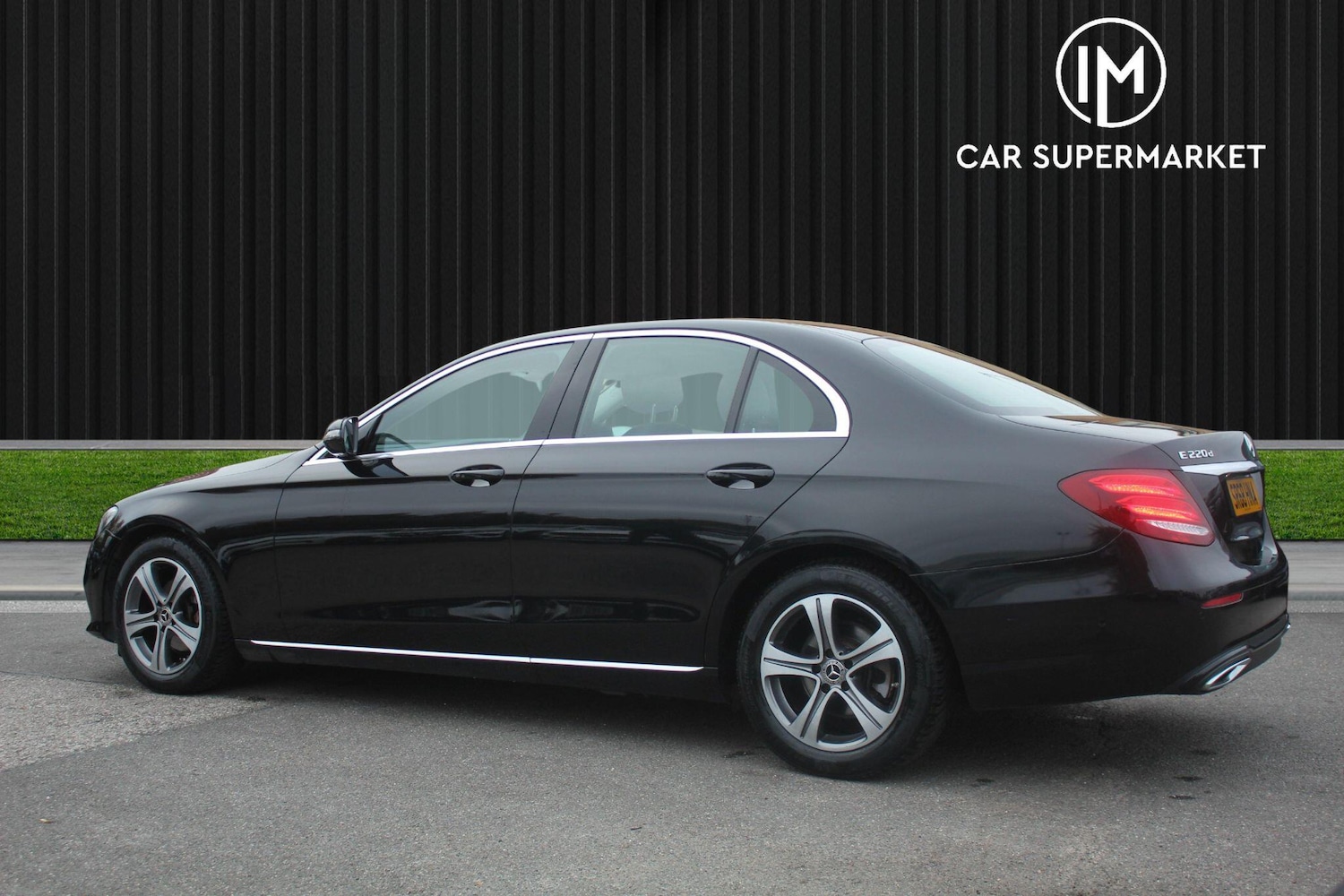 Used Mercedes-Benz E Class 2019 for sale - 76215181: Photo 5