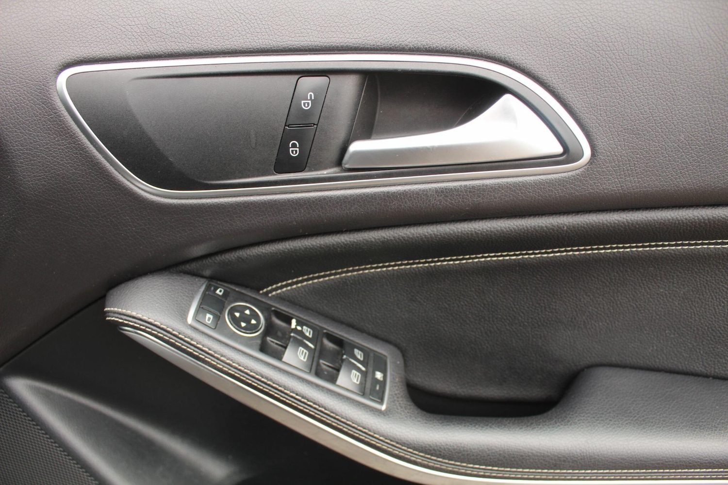 Used Mercedes-Benz GLA 2019 for sale - 76001508: Photo 10