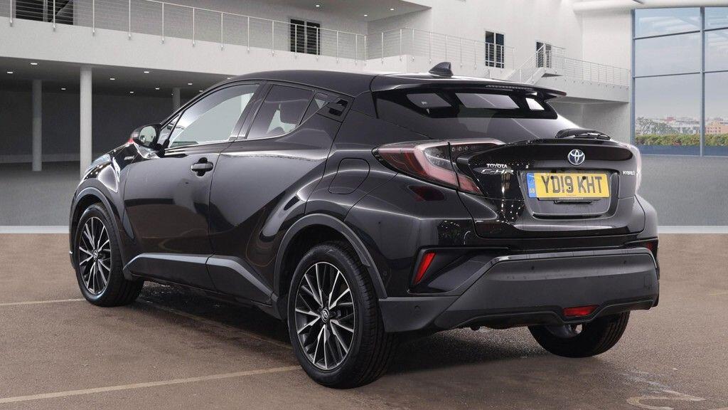 Used Toyota C-HR 2019 for sale - 77479304: Photo 3