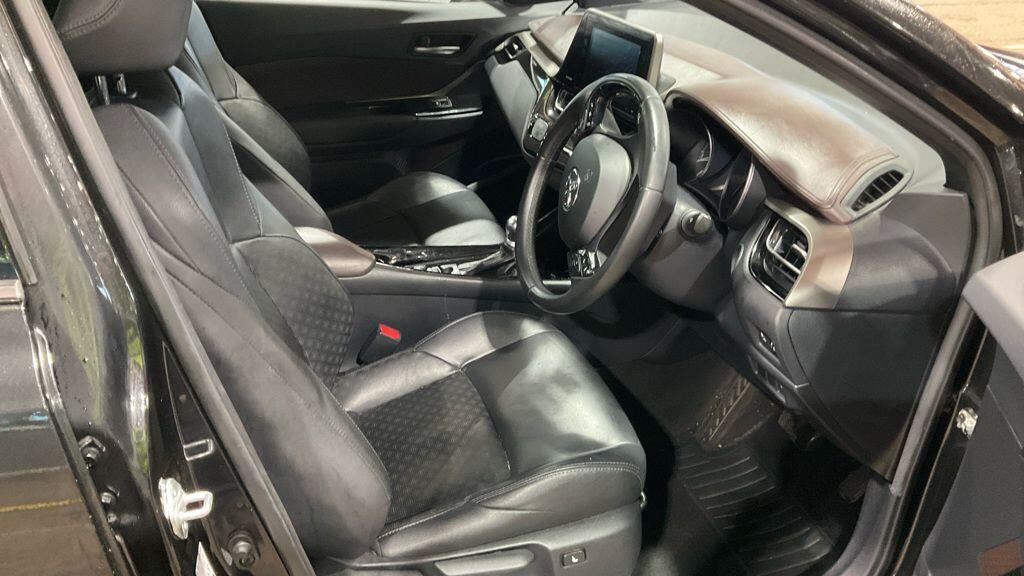 Used Toyota C-HR 2019 for sale - 77479304: Photo 9