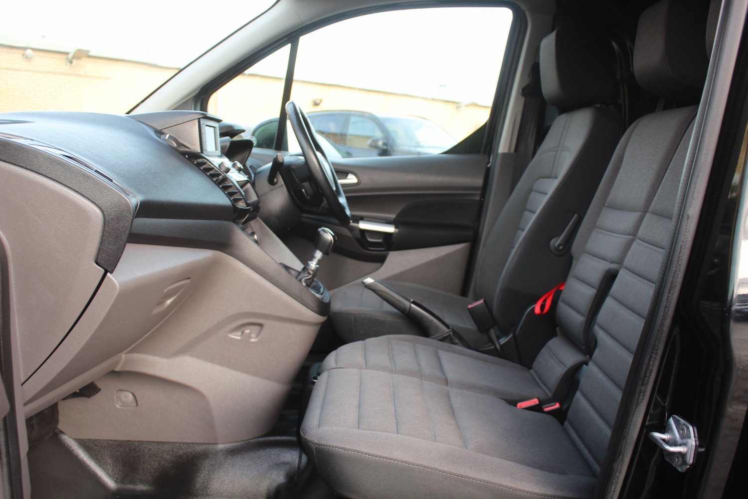 Used Ford Transit Connect 2019 for sale - 76781505: Photo 28