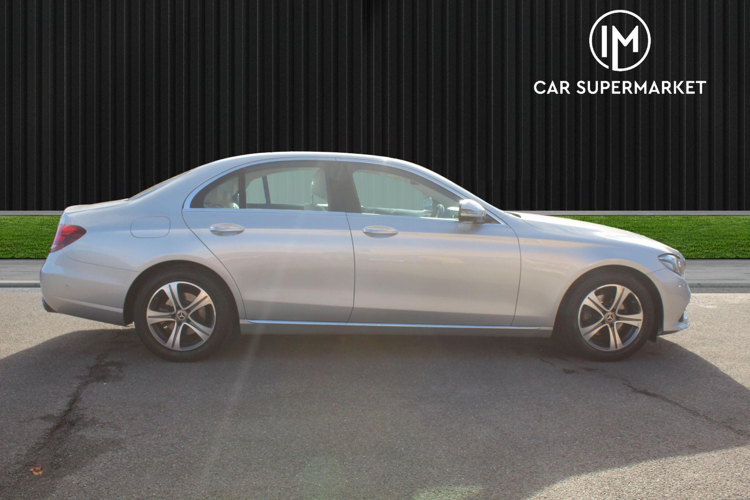 Used Mercedes-Benz E Class 2019 for sale - 76380962: Photo 10