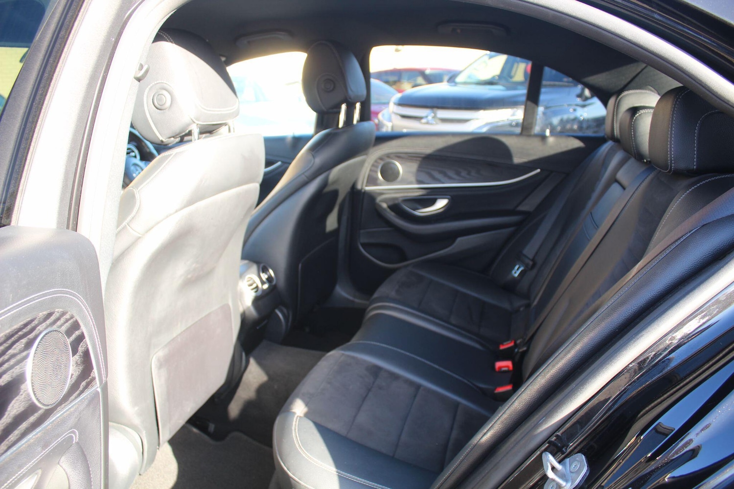 Used Mercedes-Benz E Class 2018 for sale - 76633591: Photo 32