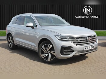 (68) - 3.0 TDI V6 R-Line Tech Tiptronic 4Motion Euro 6 (s/s) 5dr