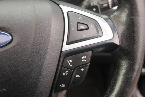 Used Ford Galaxy 2017 for sale - 76123009: Photo 24