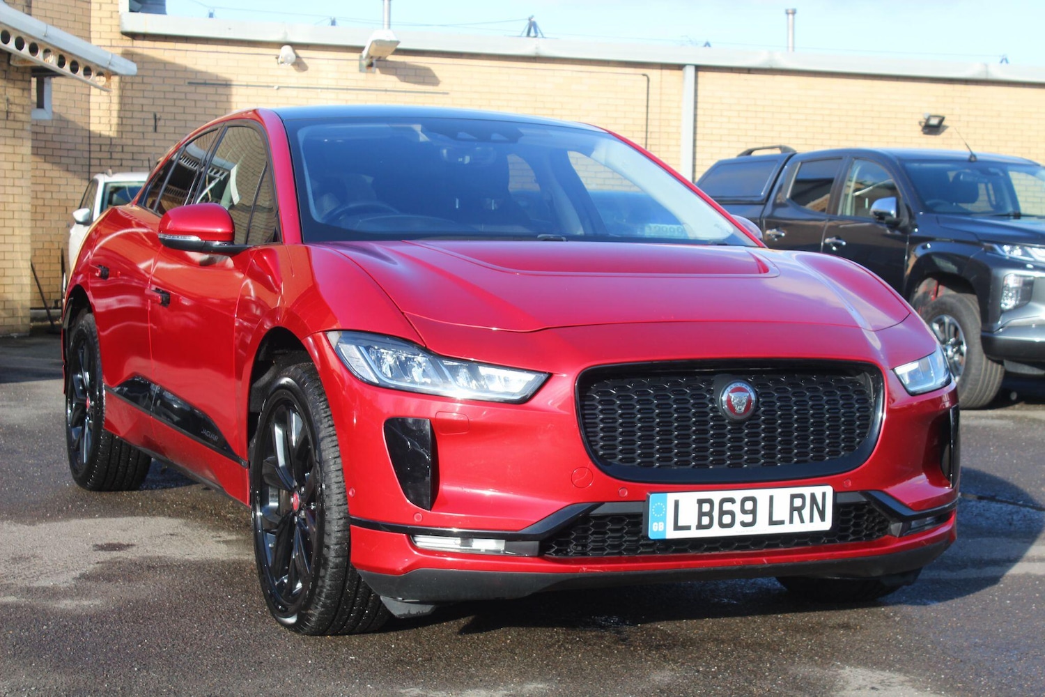 Used Jaguar I-Pace 2019 for sale - 77358335: Photo 2