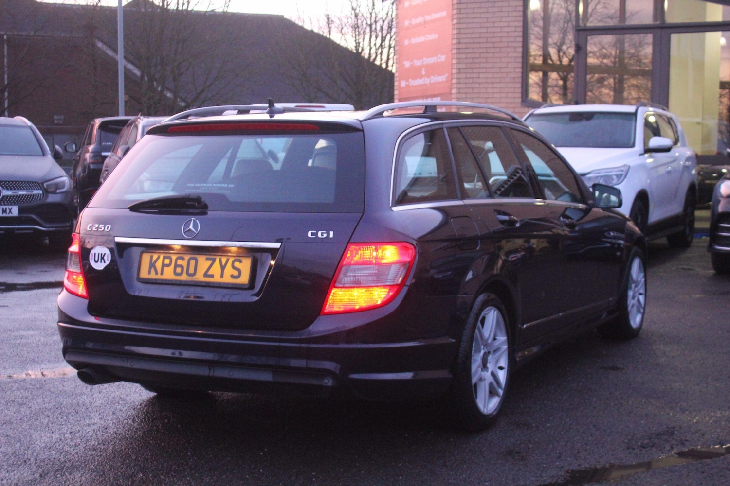 Used Mercedes-Benz C Class 2010 for sale - 77237772: Photo 23