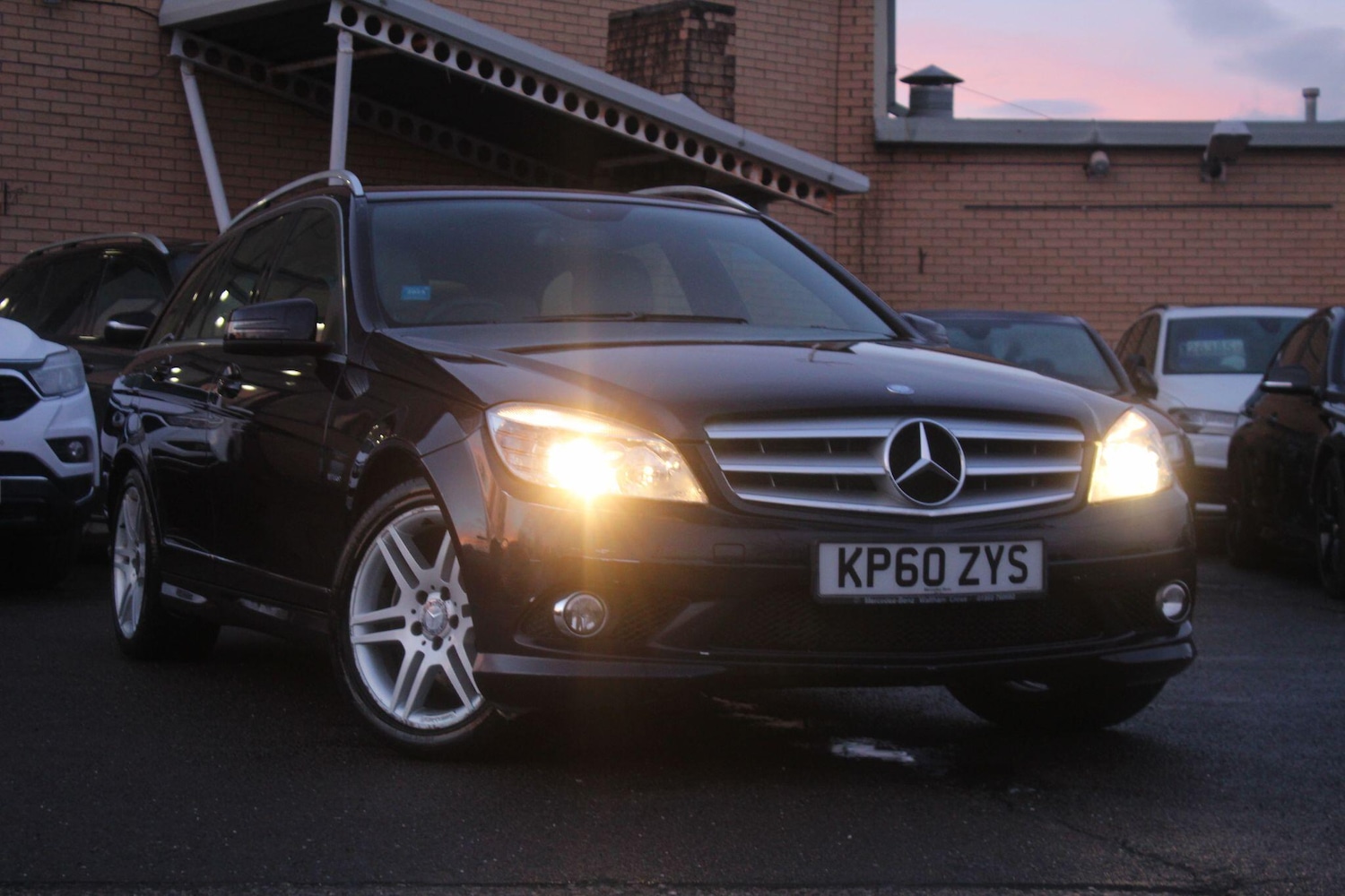 Used Mercedes-Benz C Class 2010 for sale - 77237772: Photo 44