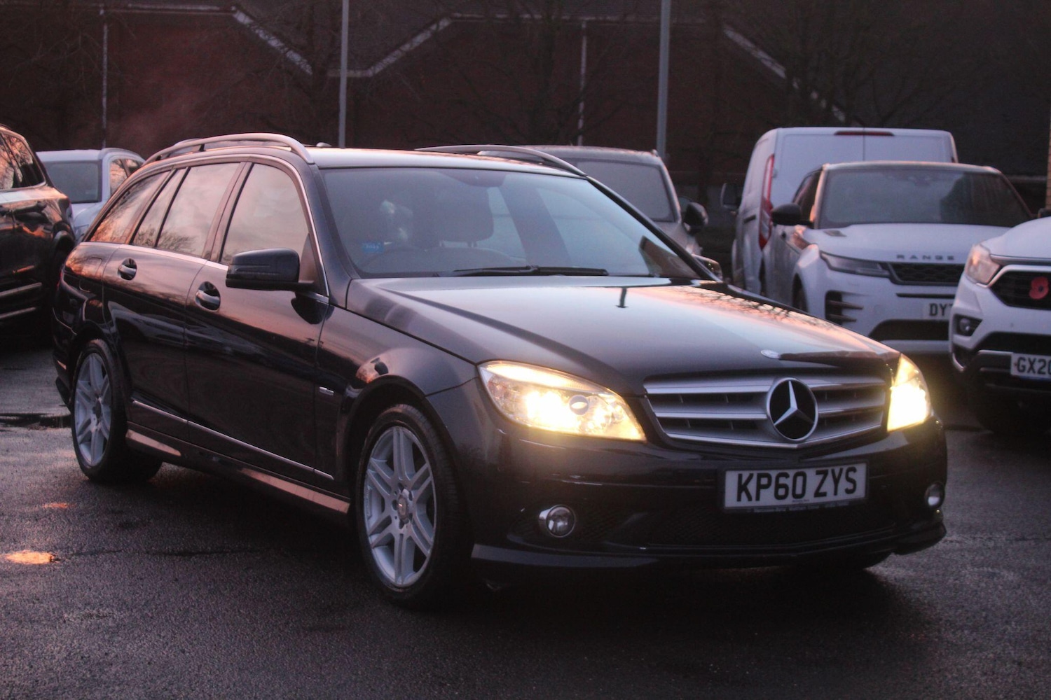 Used Mercedes-Benz C Class 2010 for sale - 77237772: Photo 5