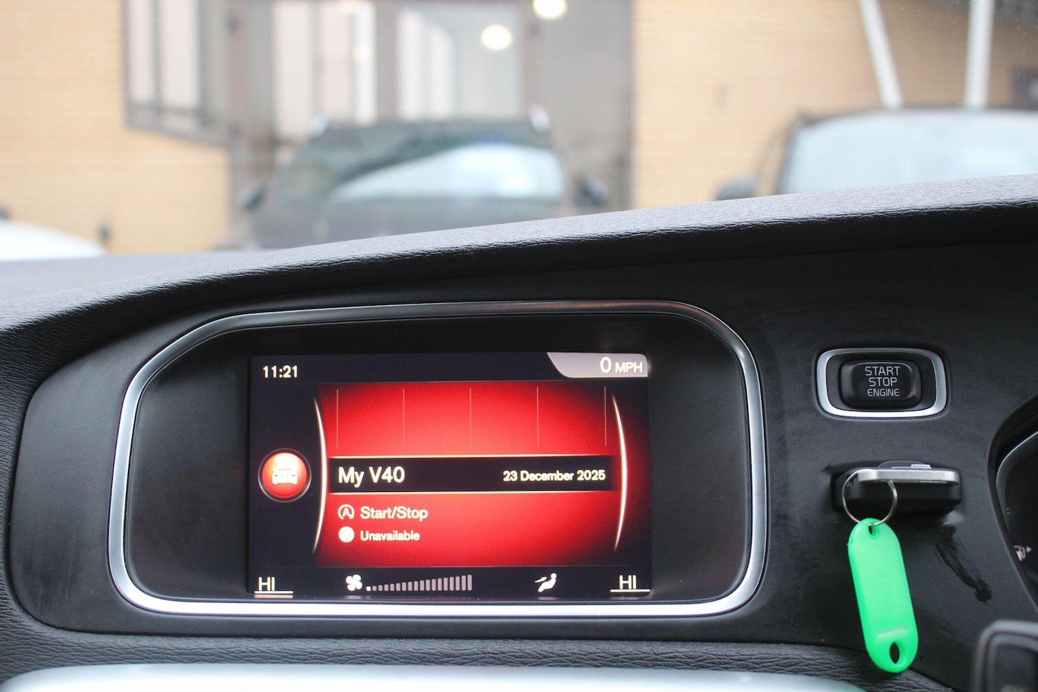 Used Volvo V40 2018 for sale - 76865619: Photo 39