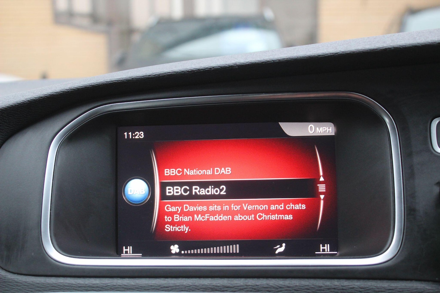 Used Volvo V40 2018 for sale - 76865619: Photo 44