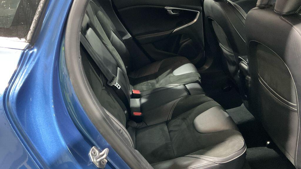 Used Volvo V40 2018 for sale - 76865619: Photo 7