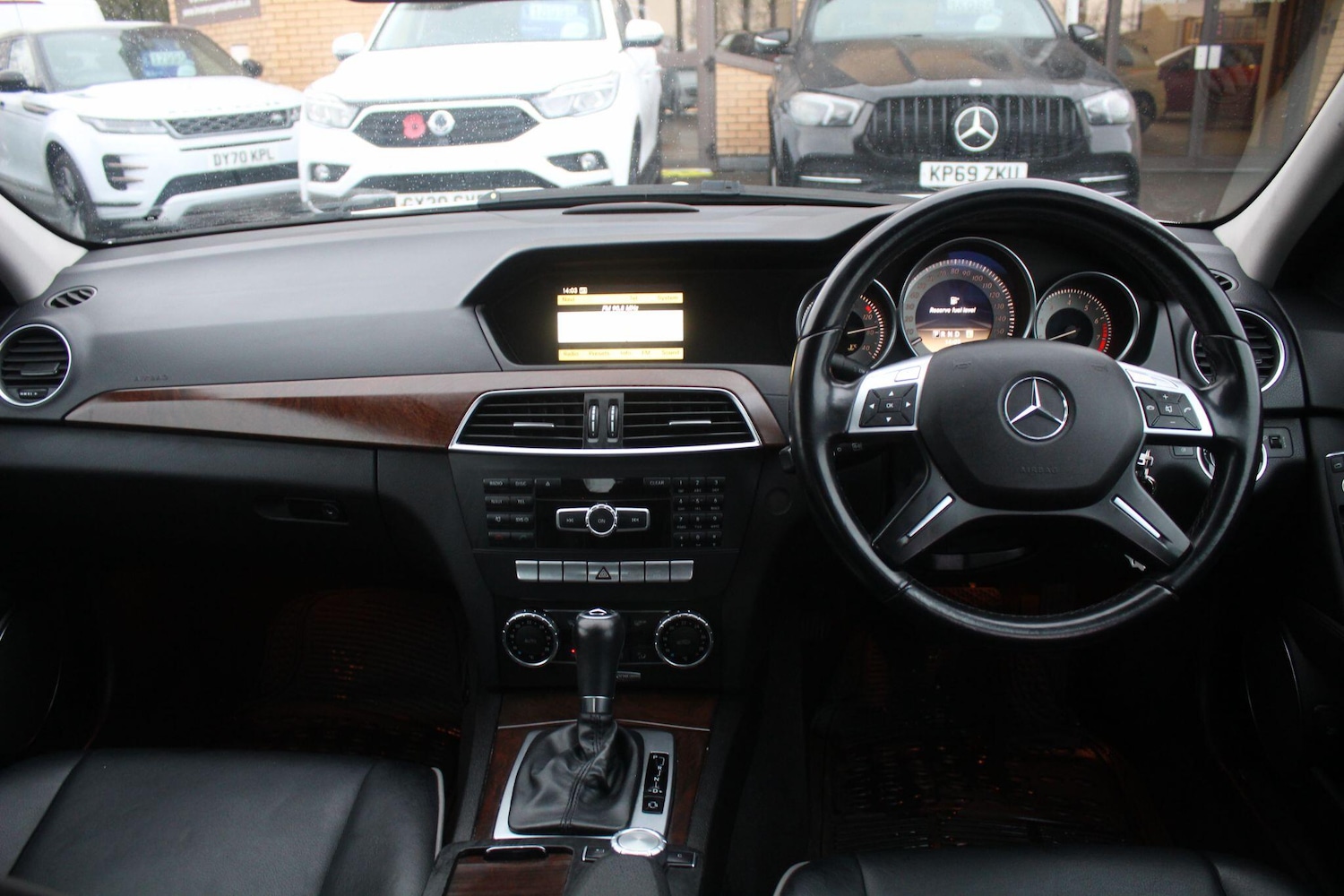 Used Mercedes-Benz C Class 2012 for sale - 77304968: Photo 16