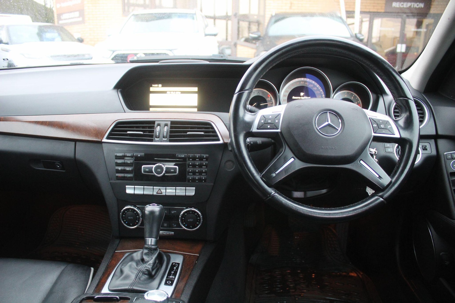 Used Mercedes-Benz C Class 2012 for sale - 77304968: Photo 17