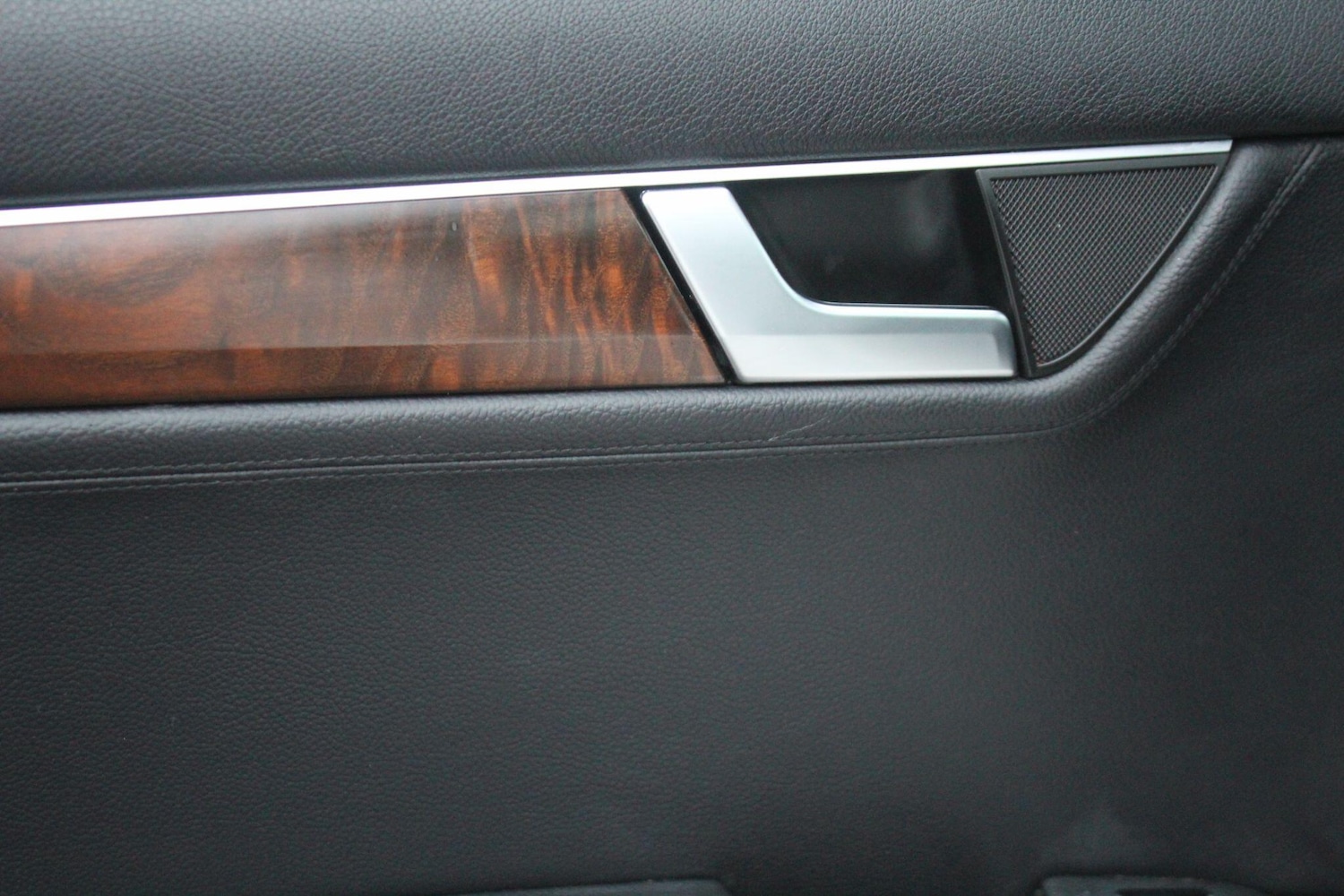 Used Mercedes-Benz C Class 2012 for sale - 77304968: Photo 33