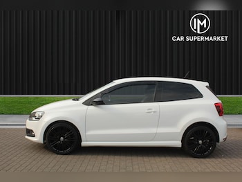 Used Volkswagen Polo 2017 for sale - 76000669: Photo