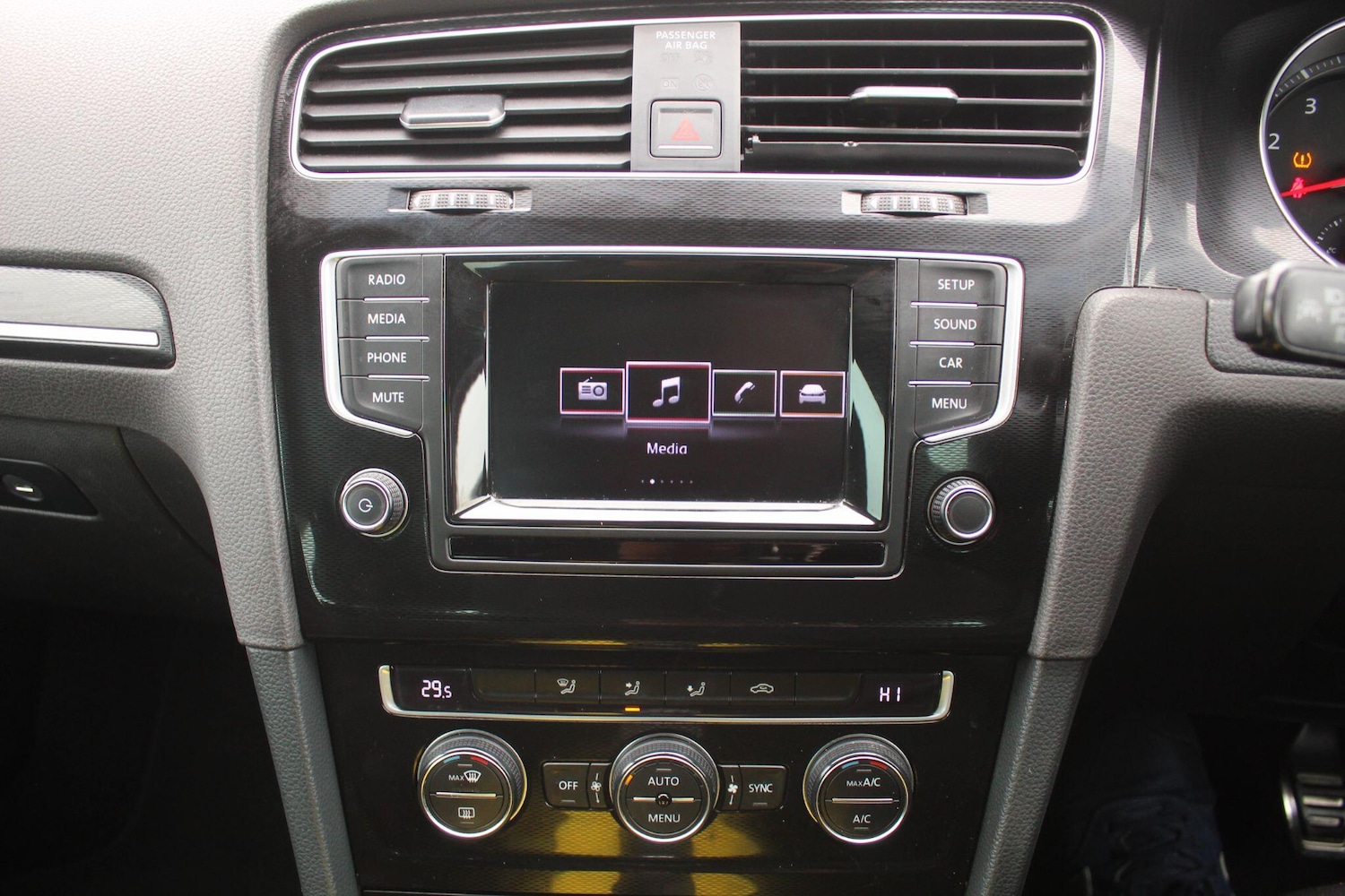 Used Volkswagen Golf 2015 for sale - 76188454: Photo 26
