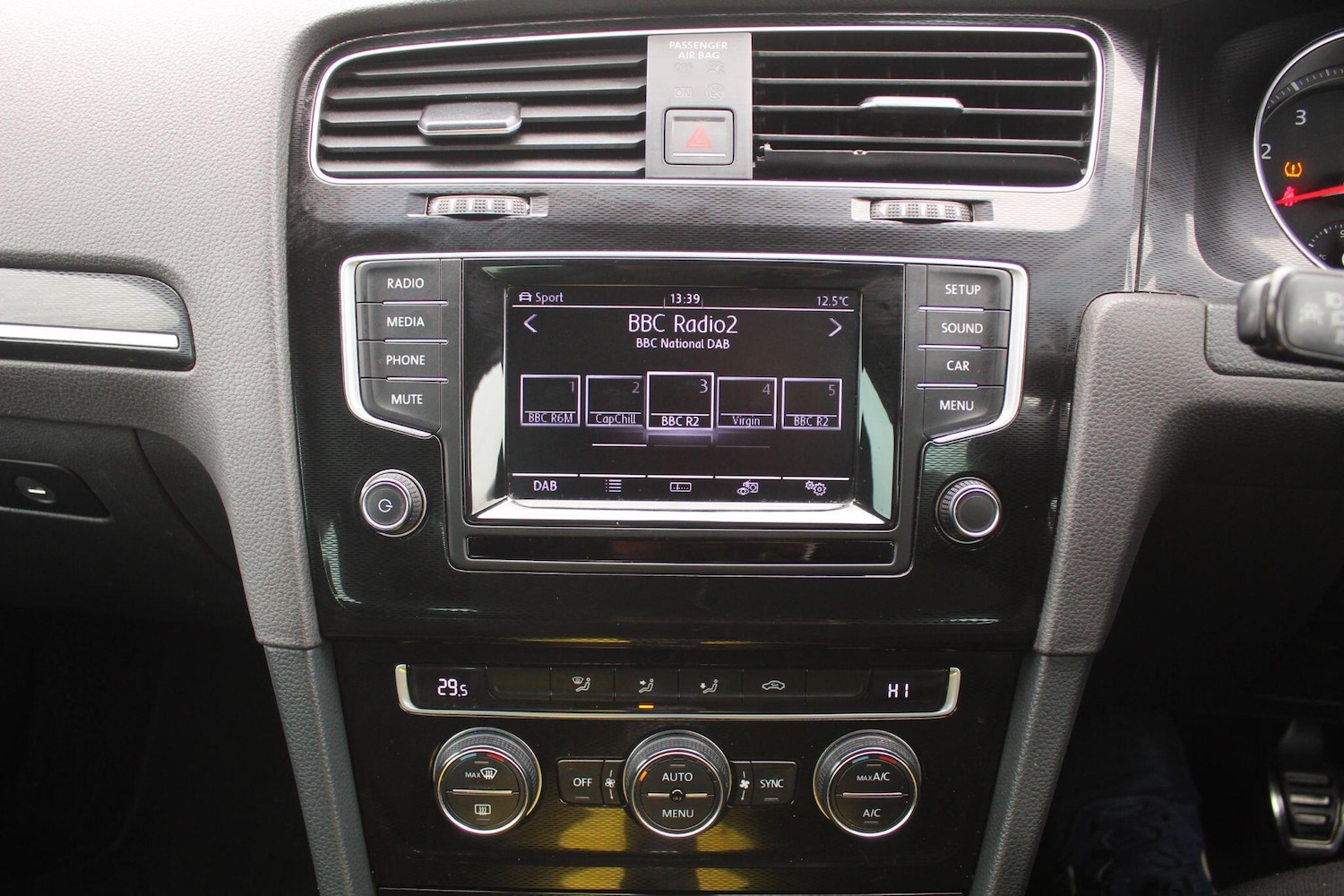 Used Volkswagen Golf 2015 for sale - 76188454: Photo 27