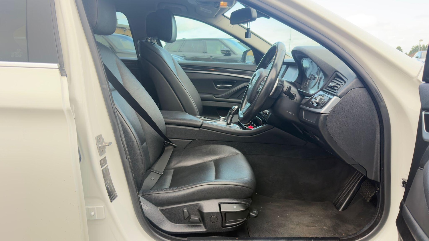 Used BMW 5 Series 2011 for sale - 77574524: Photo 23