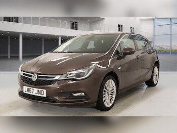 Used Vauxhall Astra 2017 for sale - 77320280: Photo