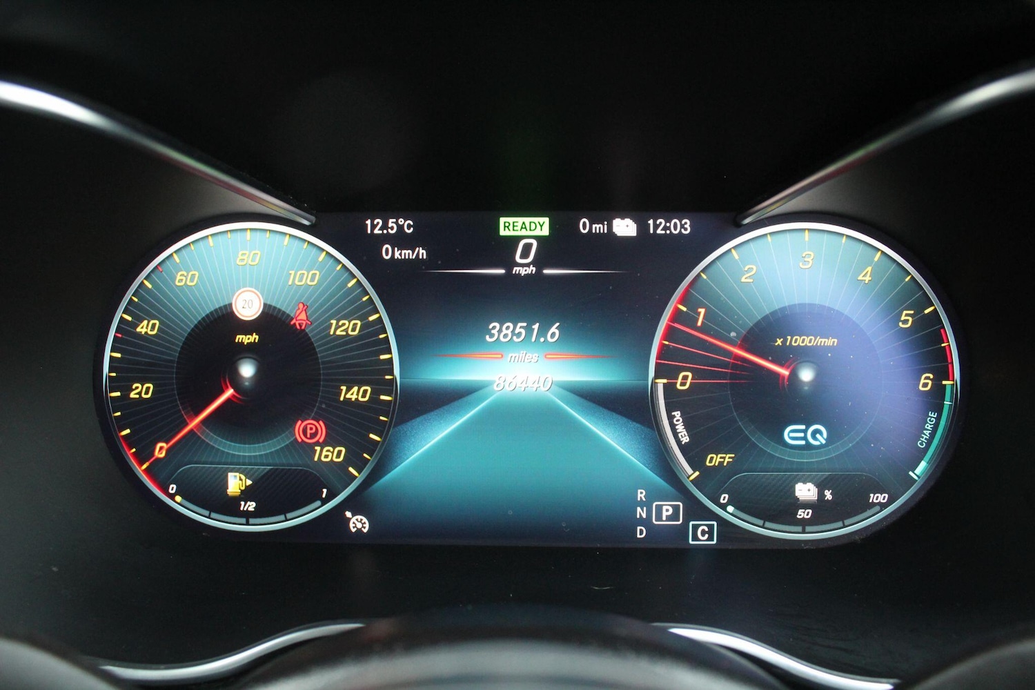 Used Mercedes-Benz GLC 2021 for sale - 77575101: Photo 48