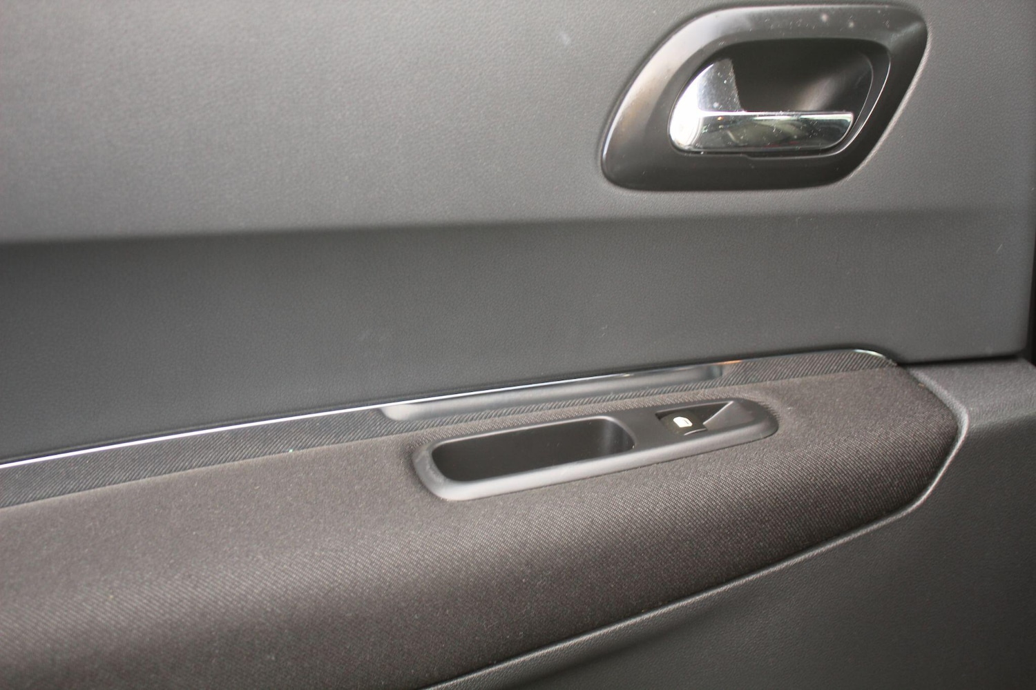 Used Peugeot 3008 2011 for sale - 77395957: Photo 33