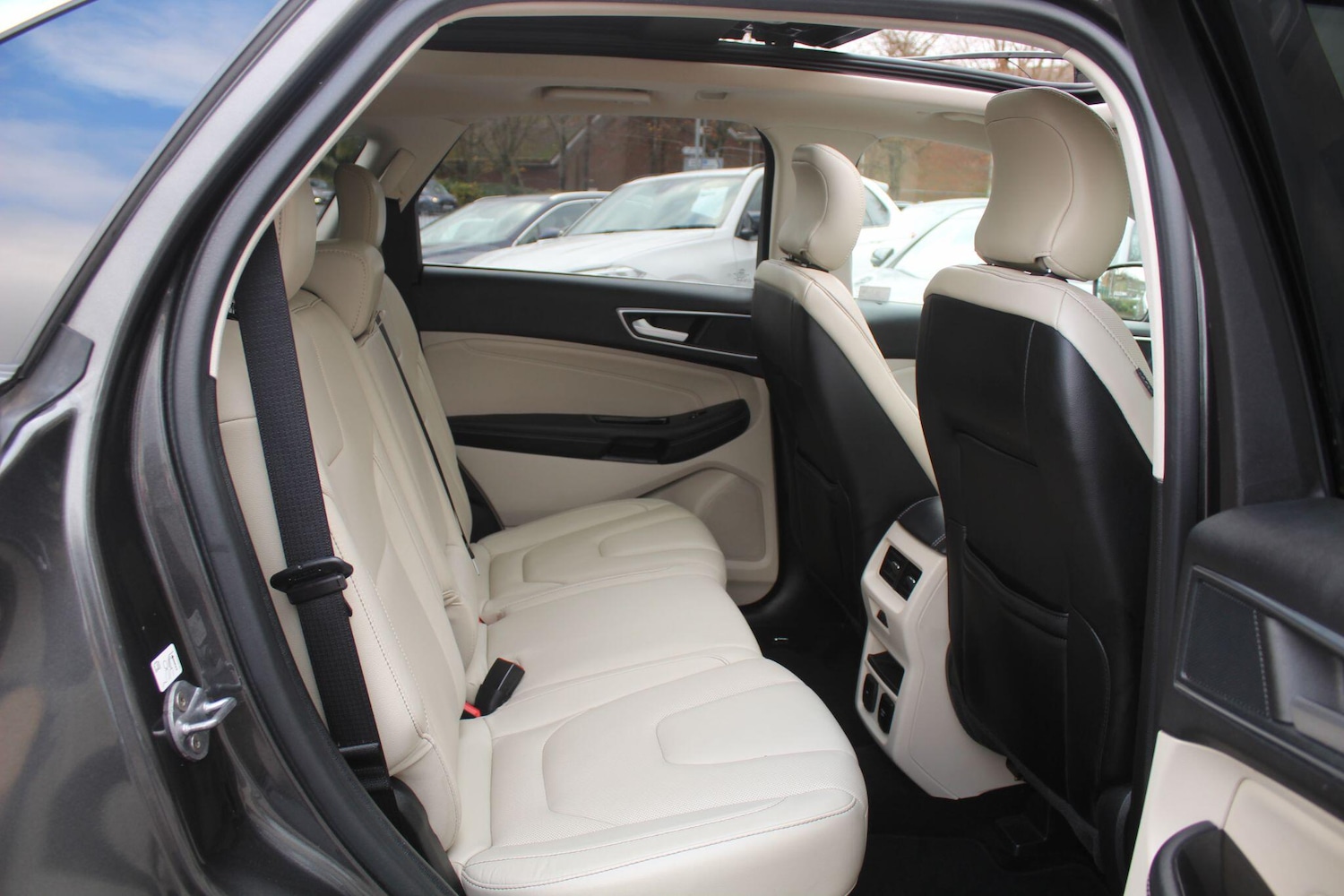 Used Ford Edge 2018 for sale - 76472584: Photo 29