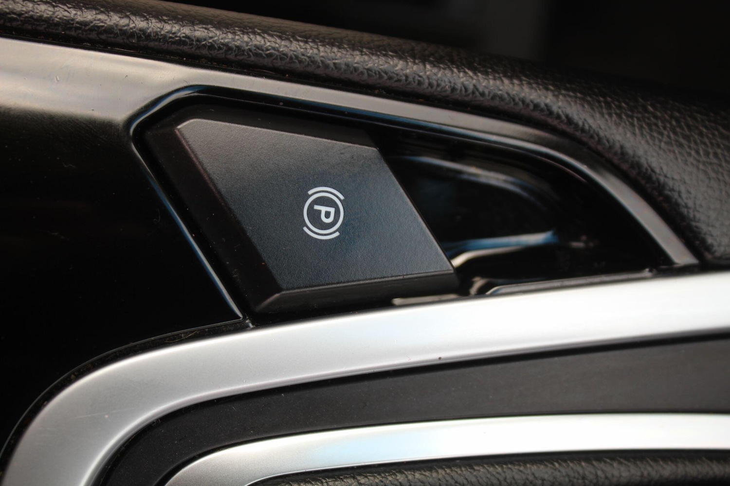 Used Ford Edge 2018 for sale - 76472584: Photo 39