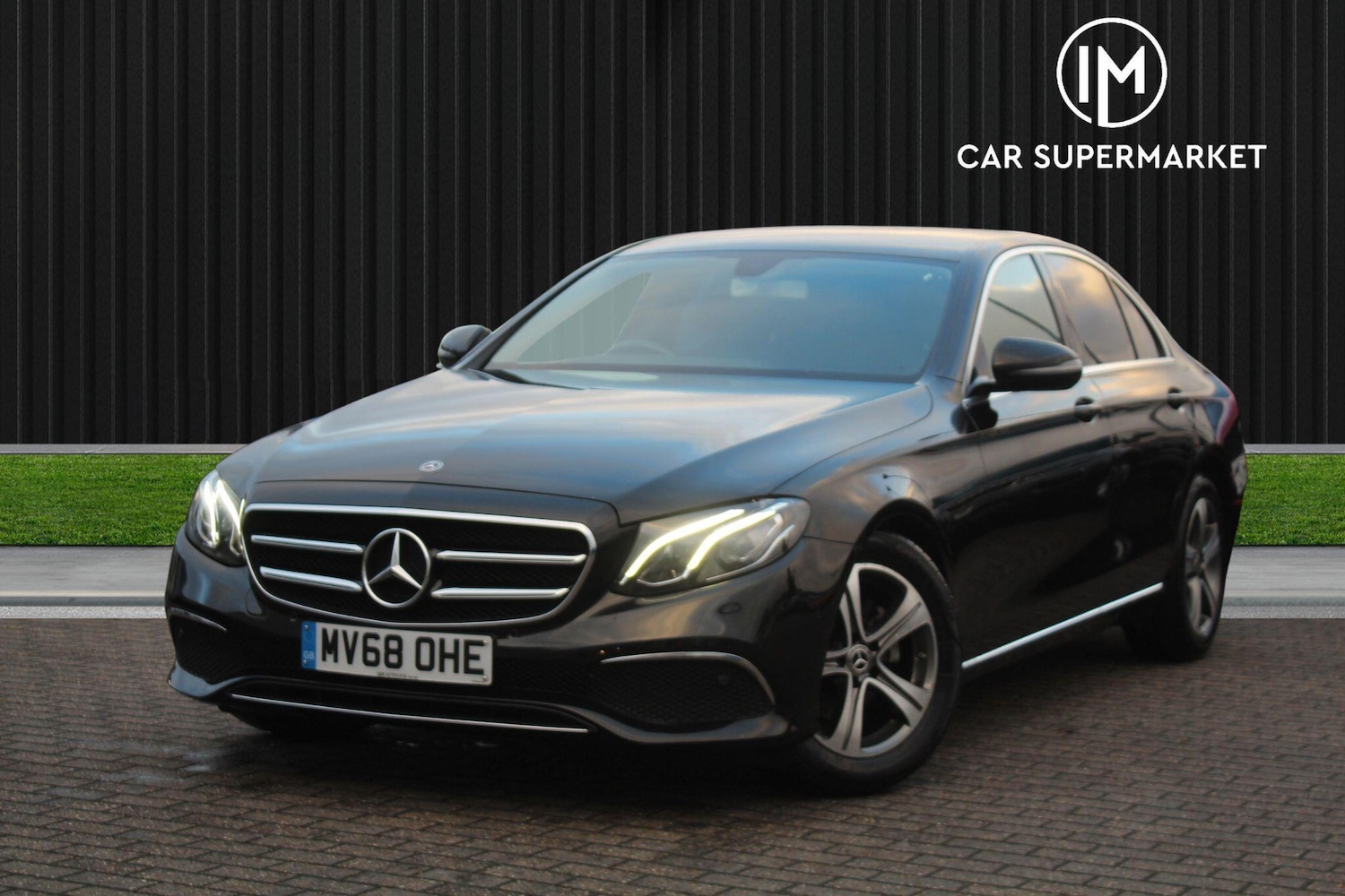 Used Mercedes-Benz E Class 2018 for sale - 76214062: Photo 3