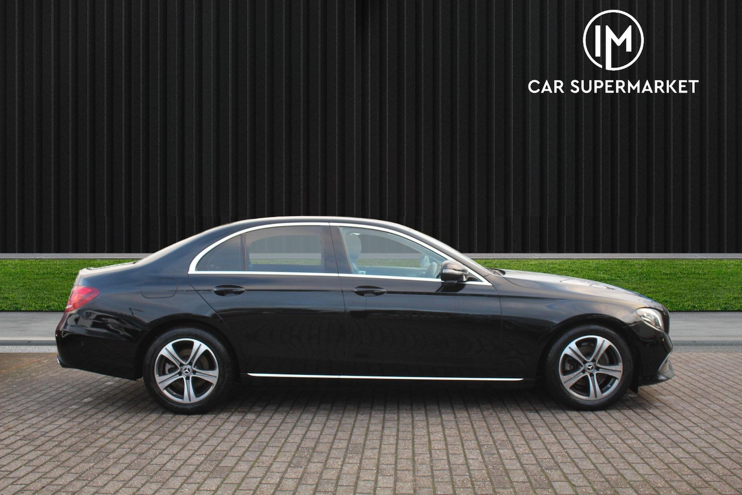 Used Mercedes-Benz E Class 2018 for sale - 76214062: Photo 7