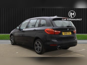 Used BMW 2 Series 2018 for sale - 76002481: Photo