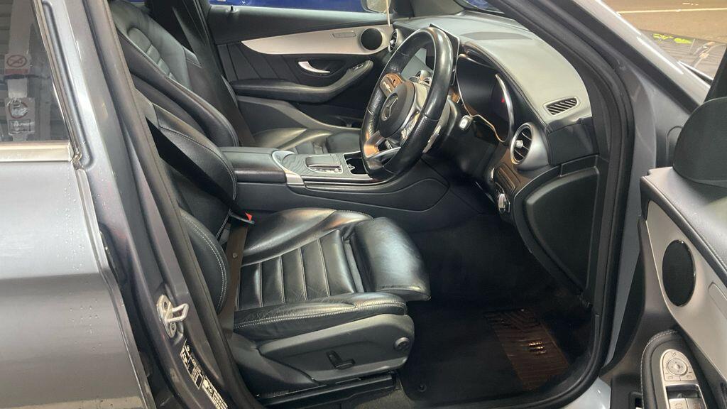 Used Mercedes-Benz GLC 2021 for sale - 76620468: Photo 11
