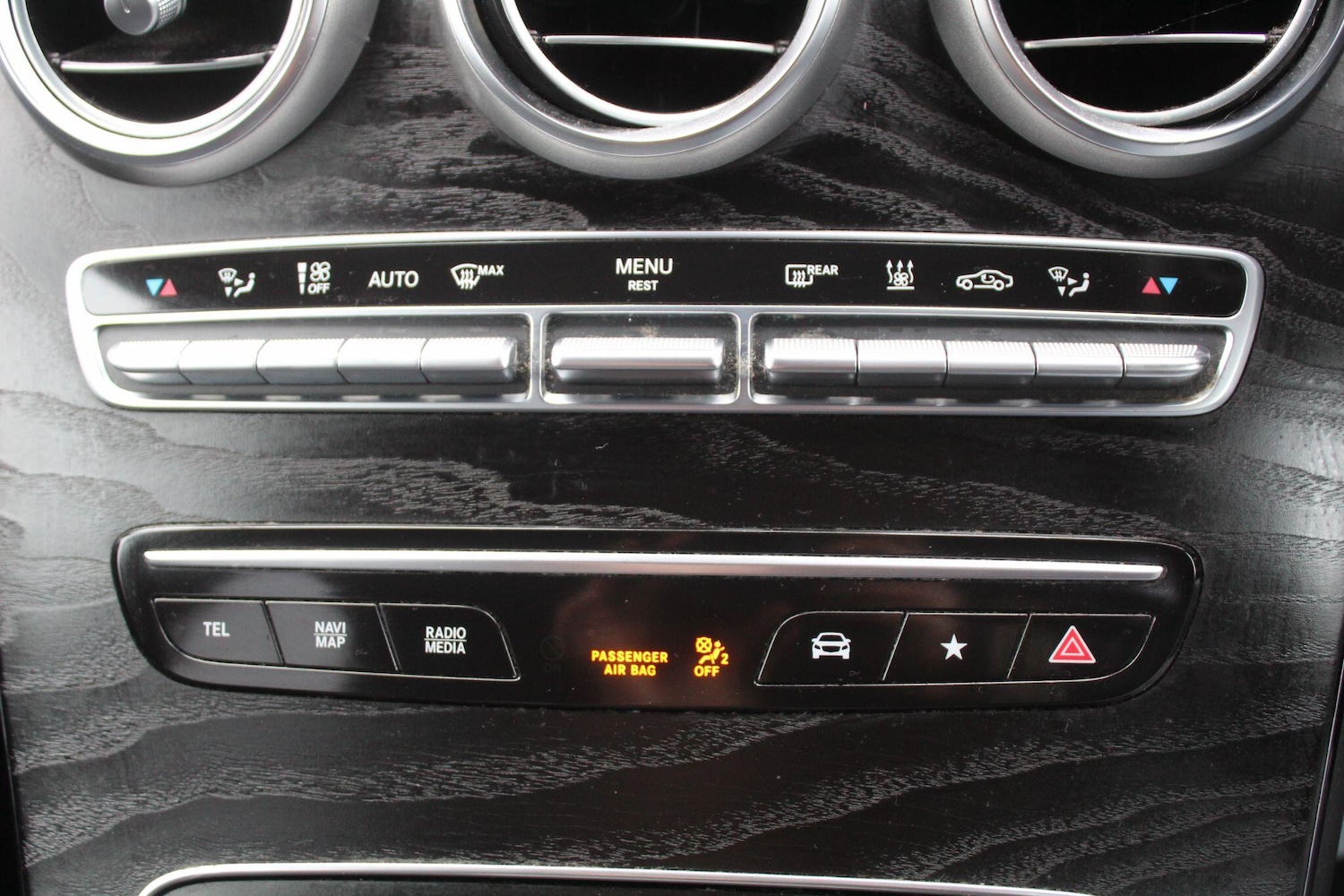 Used Mercedes-Benz GLC 2021 for sale - 76620468: Photo 38