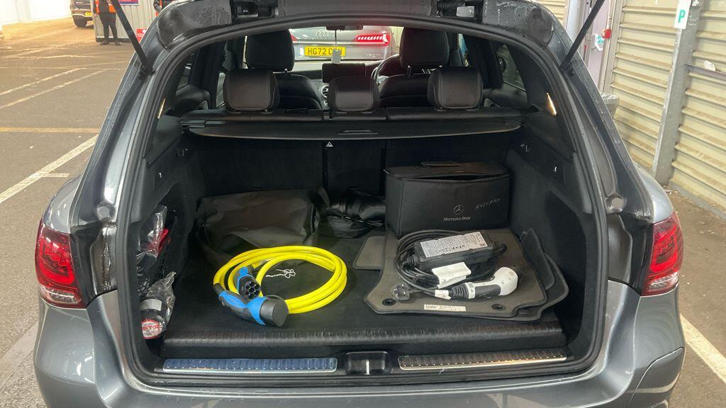 Used Mercedes-Benz GLC 2021 for sale - 76620468: Photo 9