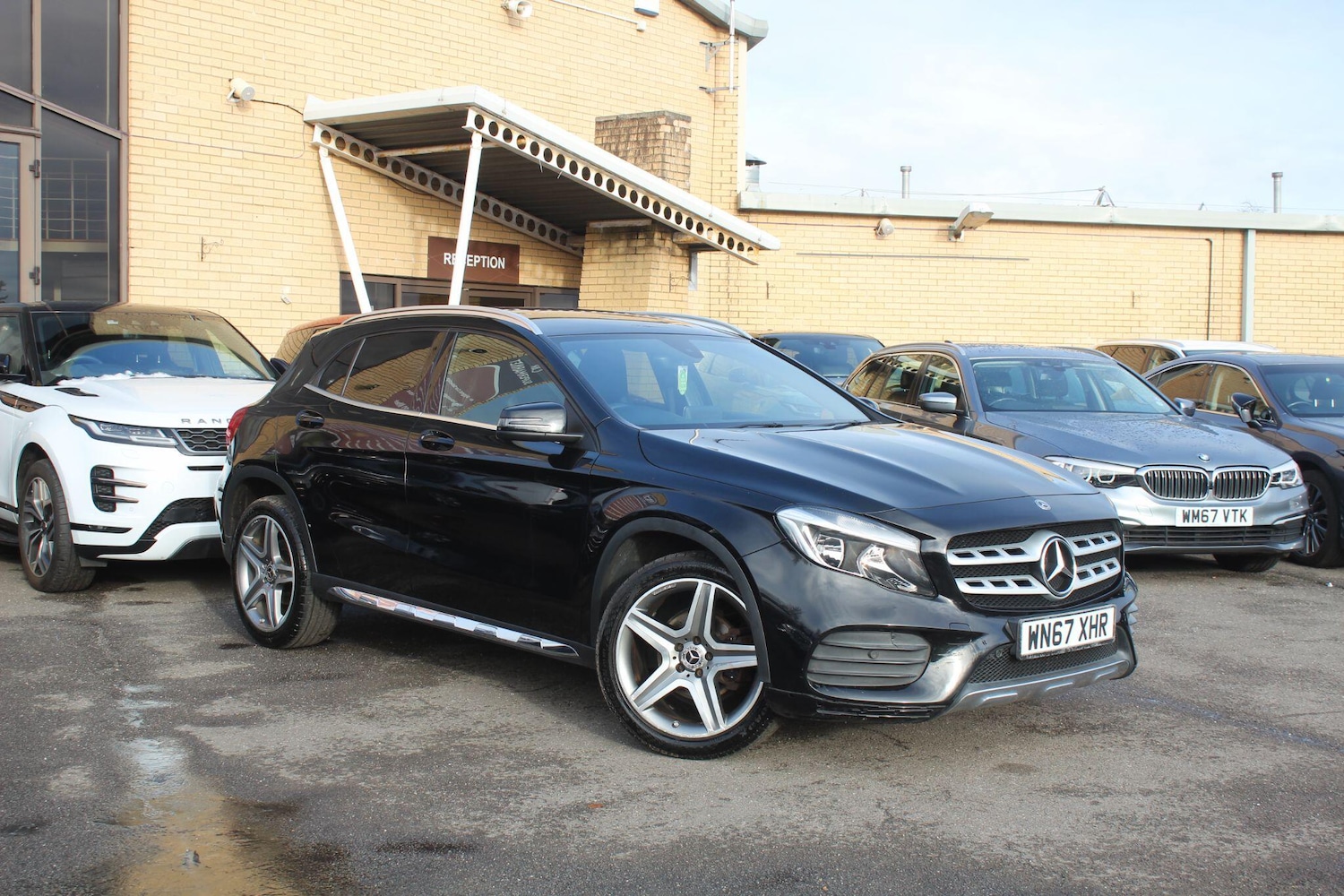 Used Mercedes-Benz GLA 2017 for sale - 76992367: Photo 2