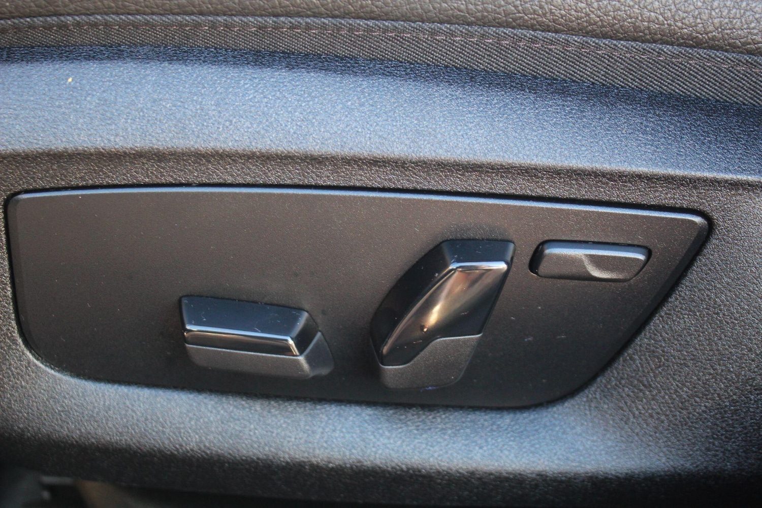 Used BMW 5 Series 2018 for sale - 76936201: Photo 47